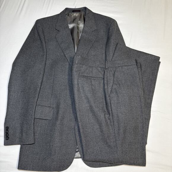 Andre Villard Paris Mens 2 pc 100% Wool Suit & Pants Gray Pinstripe 42L READ - Picture 1 of 16